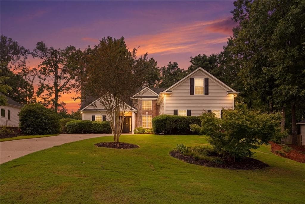 3 bedroom, 2 bathroom, 1,921 sq ft single family residence for sale at 4483 Enfield Drive, Gainesville, GA 30506