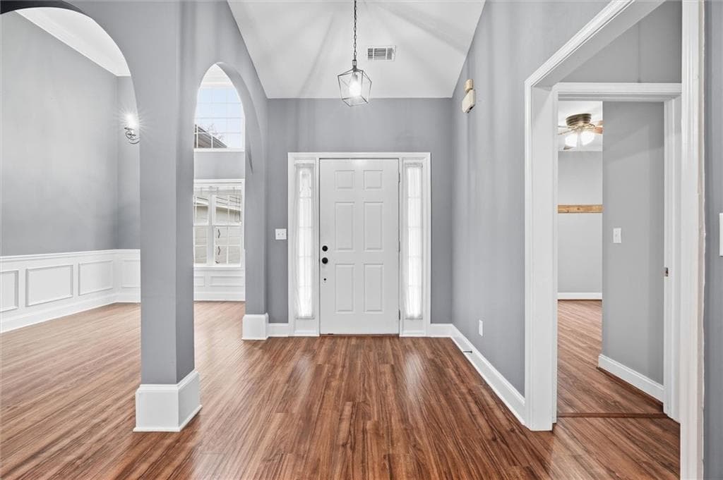 3 bedroom, 2 bathroom, 1,921 sq ft single family residence for sale at 4483 Enfield Drive, Gainesville, GA 30506 — photo 5