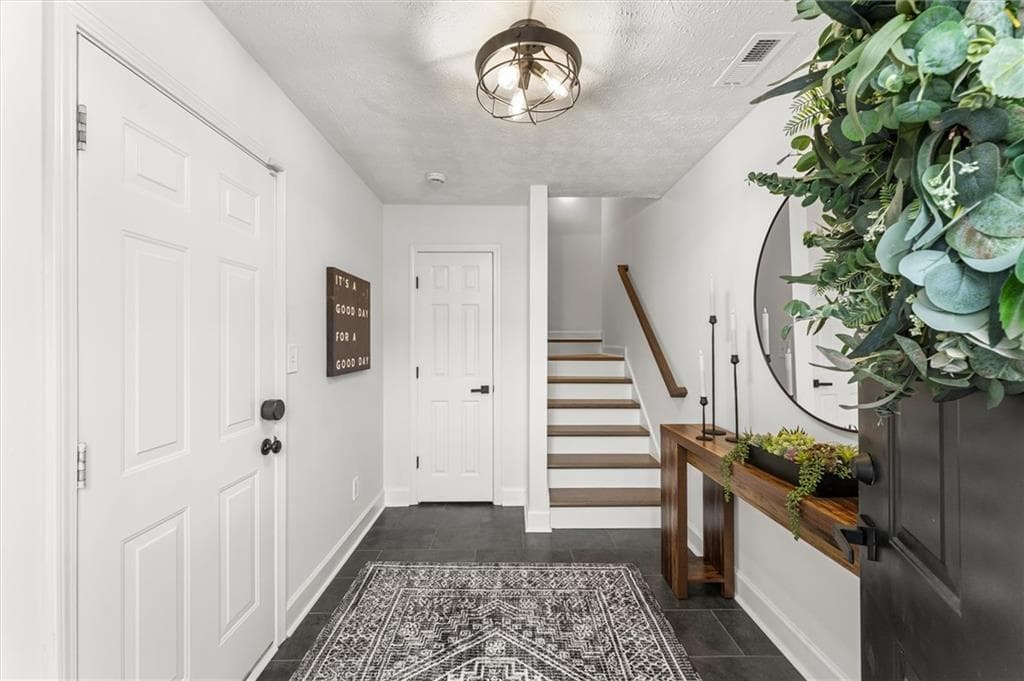 2 bedroom, 2 bathroom, 1,492 sq ft townhouse for sale at 4330 Thorngate Lane, Acworth, GA 30101 — photo 4