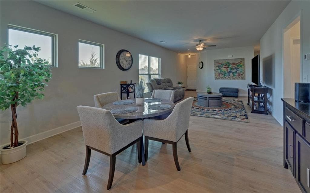 3 bedroom, 2 bathroom, 1,444 sq ft single family residence for sale at 5724 Grapewood Street, Hoschton, GA 30548 — photo 9