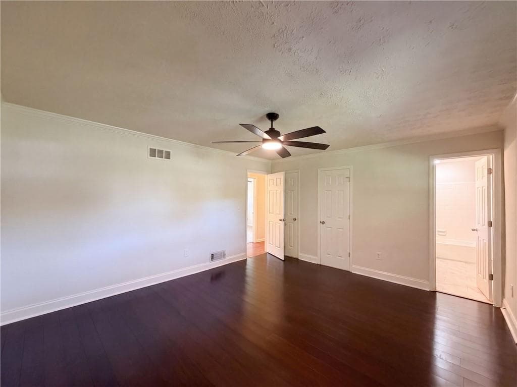 3 bedroom, 2 bathroom, 1,971 sq ft single family residence for sale at 5810 Orly Terrace, Atlanta, GA 30349 — photo 4
