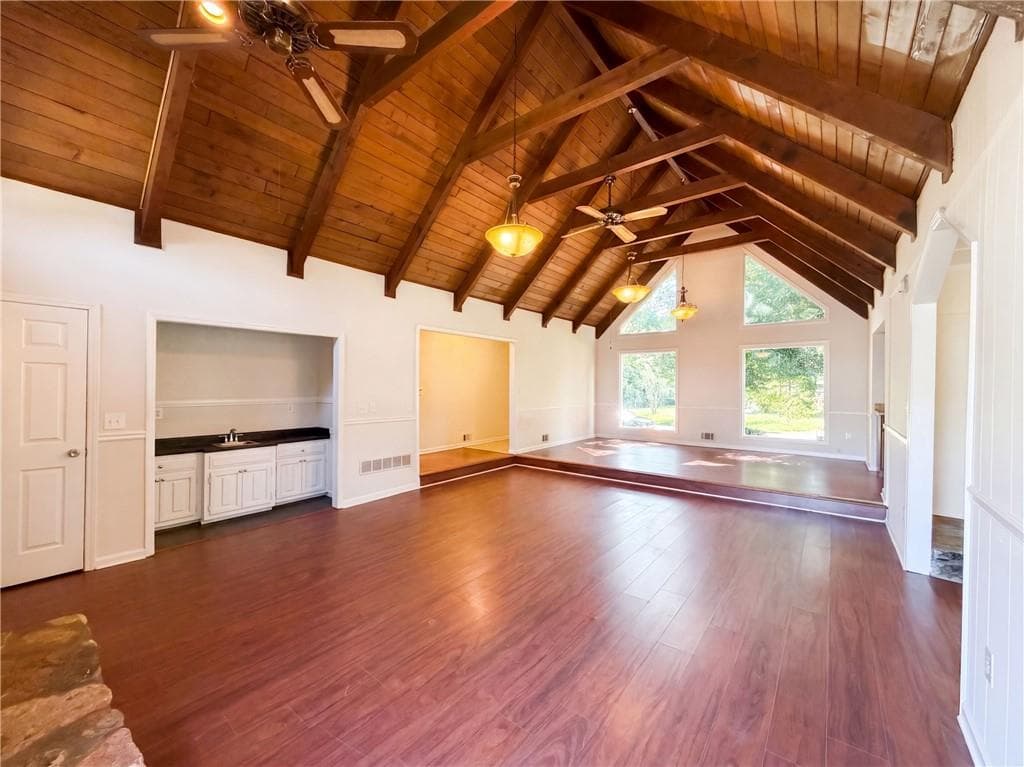 3 bedroom, 2 bathroom, 1,971 sq ft single family residence for sale at 5810 Orly Terrace, Atlanta, GA 30349 — photo 9