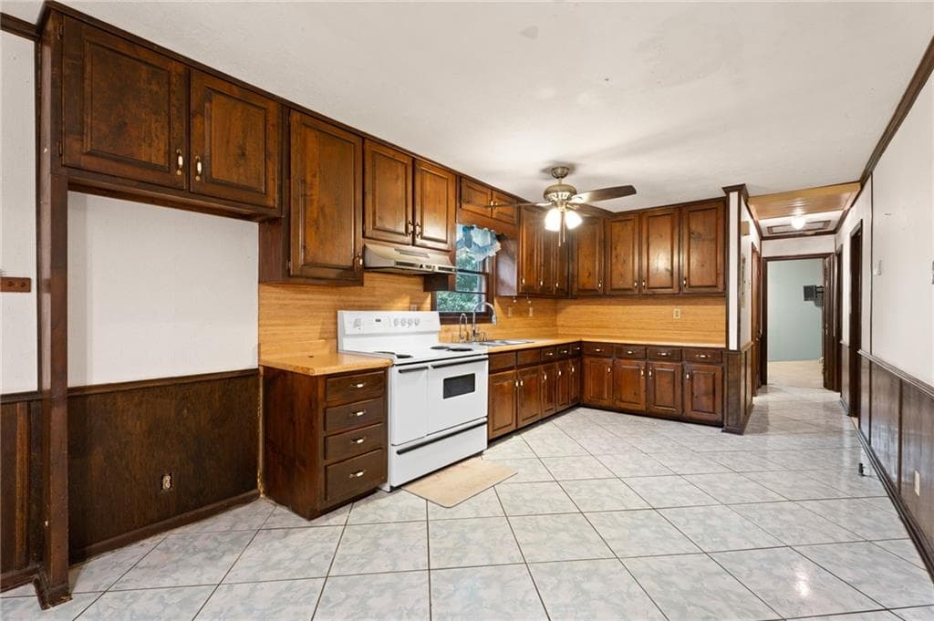3 bedroom, 2 bathroom, 1,628 sq ft single family residence for sale at 1739 Pleasant Hill Trail, Lithonia, GA 30058 — photo 7