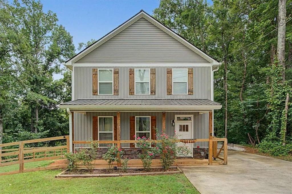 3 bedroom, 3 bathroom, 1,456 sq ft single family residence for sale at 97 Bryant Circle, Cedartown, GA 30125