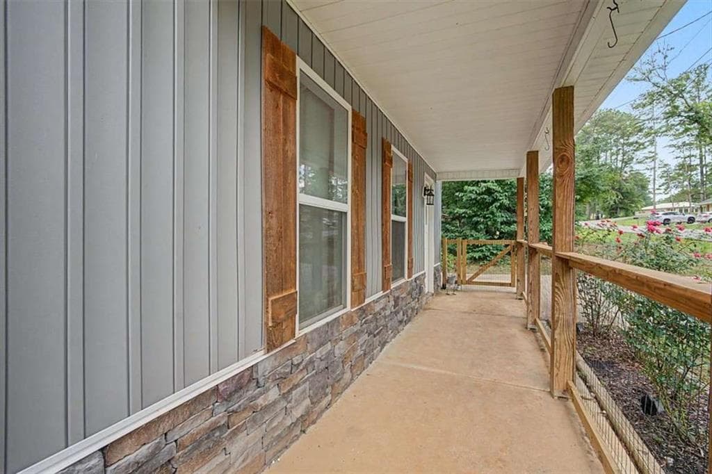 3 bedroom, 3 bathroom, 1,456 sq ft single family residence for sale at 97 Bryant Circle, Cedartown, GA 30125 — photo 5