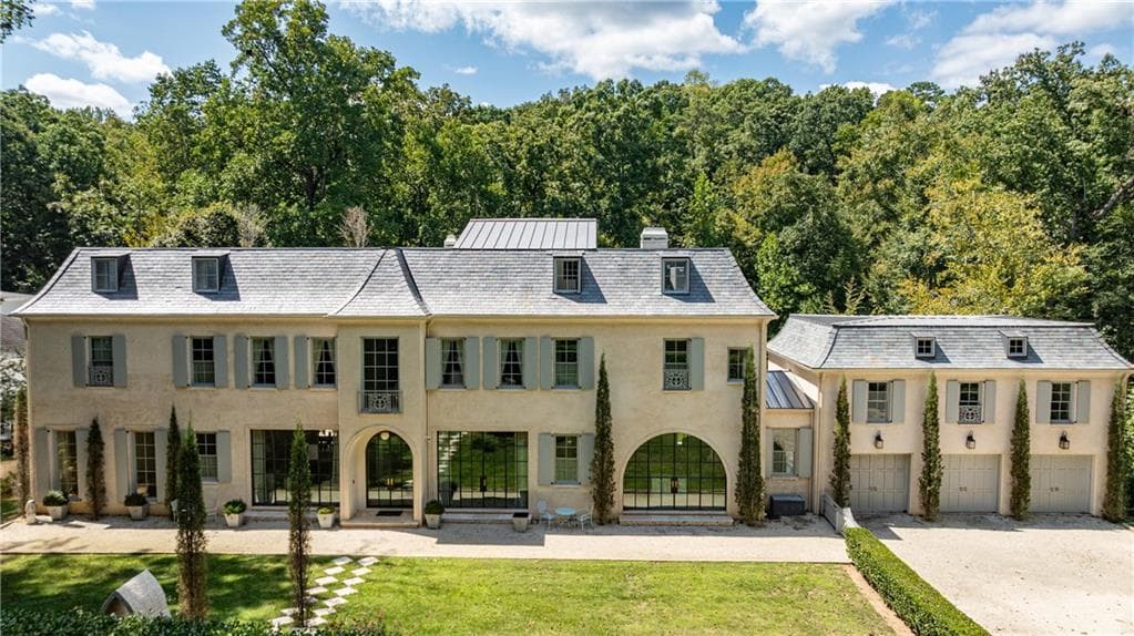 6 bedroom, 9 bathroom, 11,000 sq ft single family residence for rent at 3570 Knollwood Drive, Atlanta, GA 30305 for $50,000 a month — photo 1 of 146
