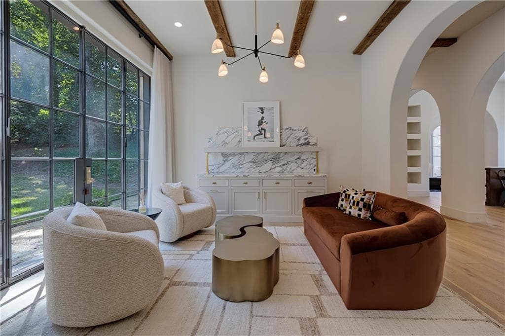 6 bedroom, 9 bathroom, 11,000 sq ft single family residence for rent at 3570 Knollwood Drive, Atlanta, GA 30305 for $50,000 a month — photo 3