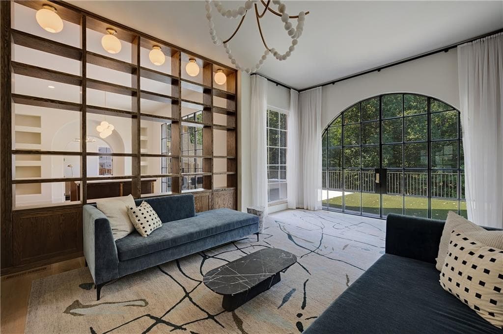 6 bedroom, 9 bathroom, 11,000 sq ft single family residence for rent at 3570 Knollwood Drive, Atlanta, GA 30305 for $50,000 a month — photo 7