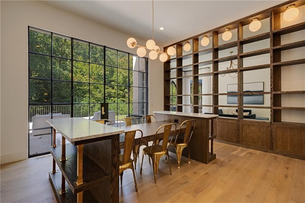 6 bedroom, 9 bathroom, 11,000 sq ft single family residence for rent at 3570 Knollwood Drive, Atlanta, GA 30305 for $50,000 a month — photo 10