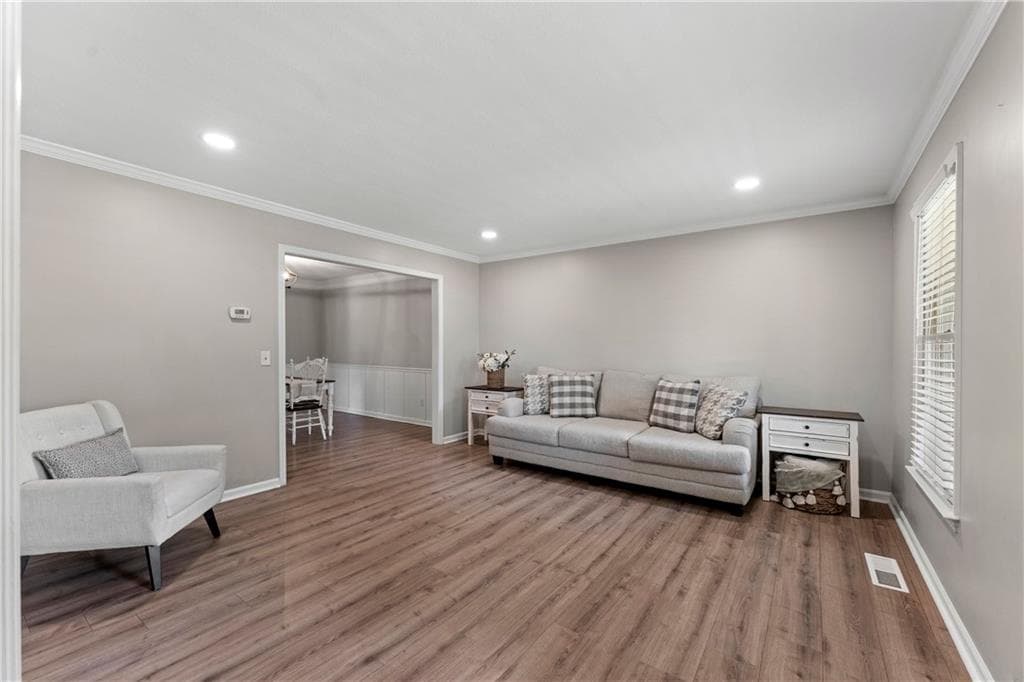 5 bedroom, 5 bathroom, 3,678 sq ft single family residence for sale at 9 Topridge Drive, Cartersville, GA 30120 — photo 10