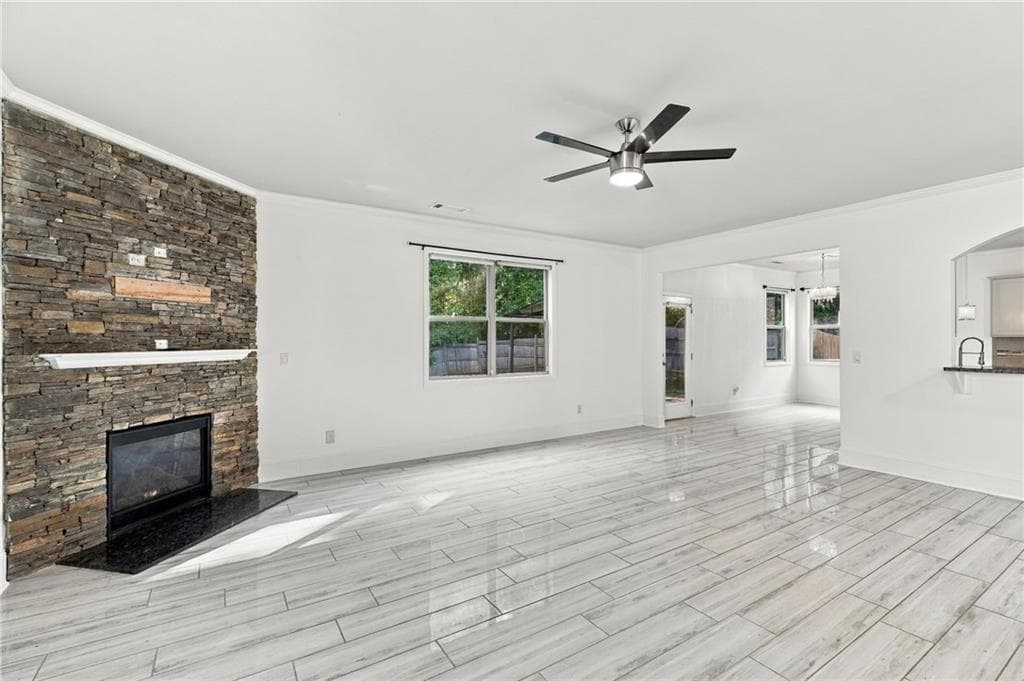 6 bedroom, 4 bathroom, 3,079 sq ft single family residence for sale at 351 The Boulevard, Newnan, GA 30263 — photo 3