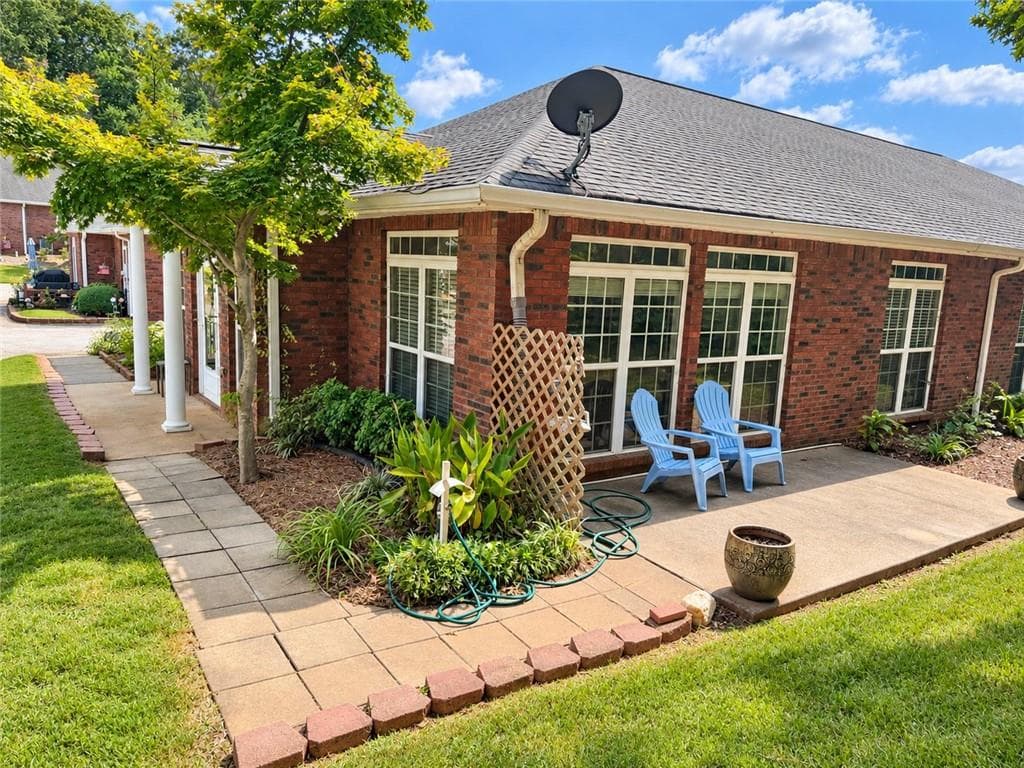 2 bedroom, 2 bathroom, 1,618 sq ft condominium for sale at 4293 Skyline View, Oakwood, GA 30566 — photo 3