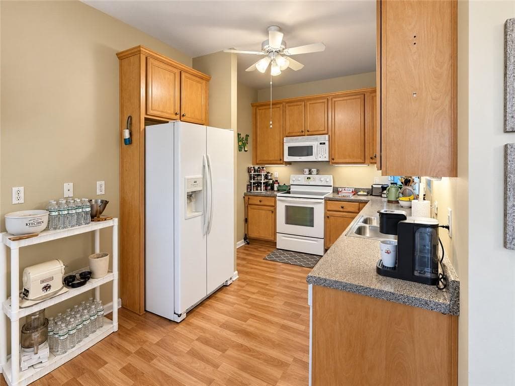 2 bedroom, 2 bathroom, 1,618 sq ft condominium for sale at 4293 Skyline View, Oakwood, GA 30566 — photo 9