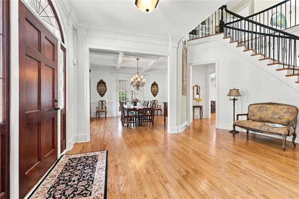 5 bedroom, 5 bathroom, 4,400 sq ft single family residence for sale at 7965 Georgetown Circle, Suwanee, GA 30024 — photo 10