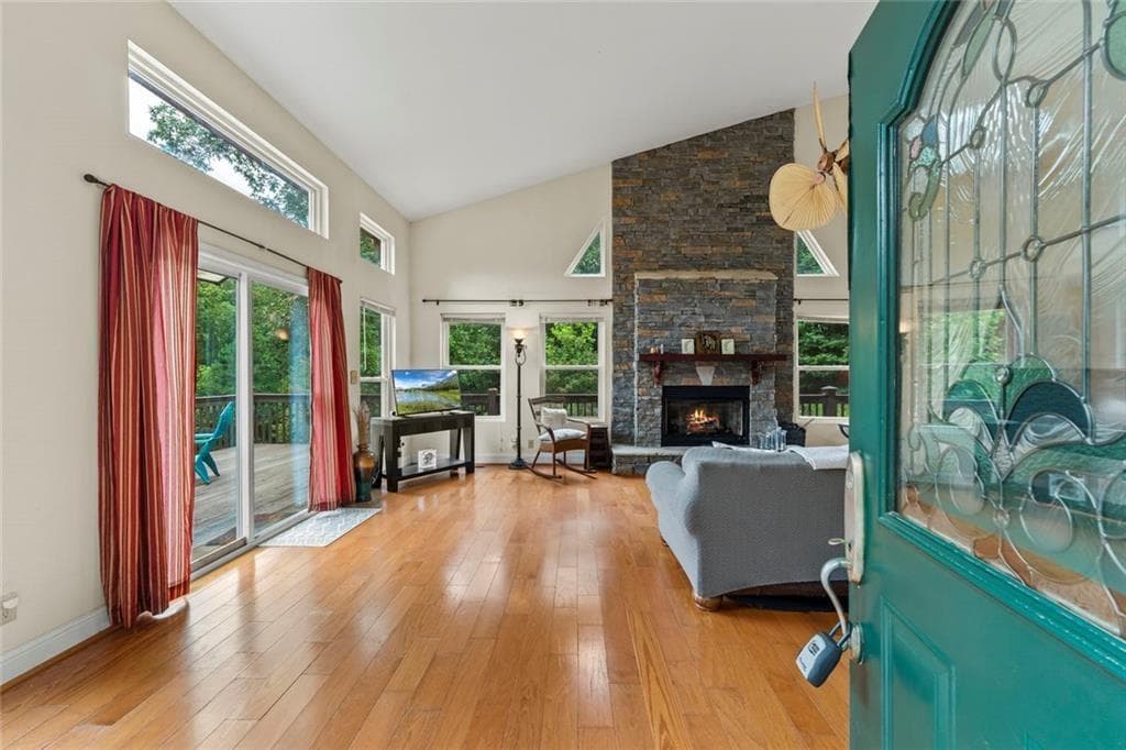 3 bedroom, 4 bathroom, 3,540 sq ft single family residence for sale at 455 Holt Road, Ellijay, GA 30536 — photo 3
