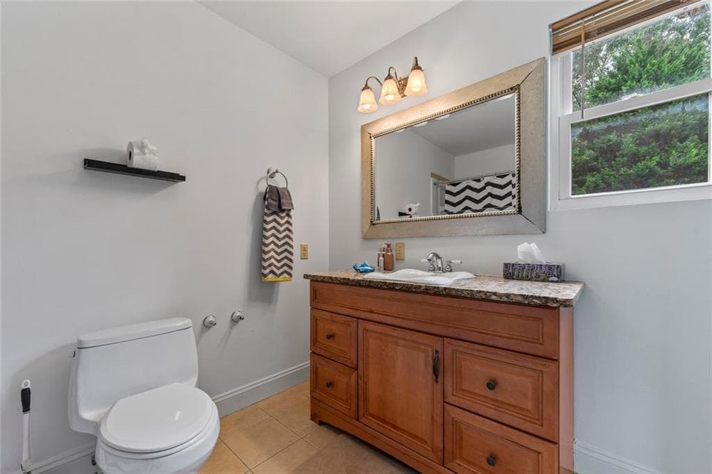 3 bedroom, 4 bathroom, 3,540 sq ft single family residence for sale at 455 Holt Road, Ellijay, GA 30536 — photo 9