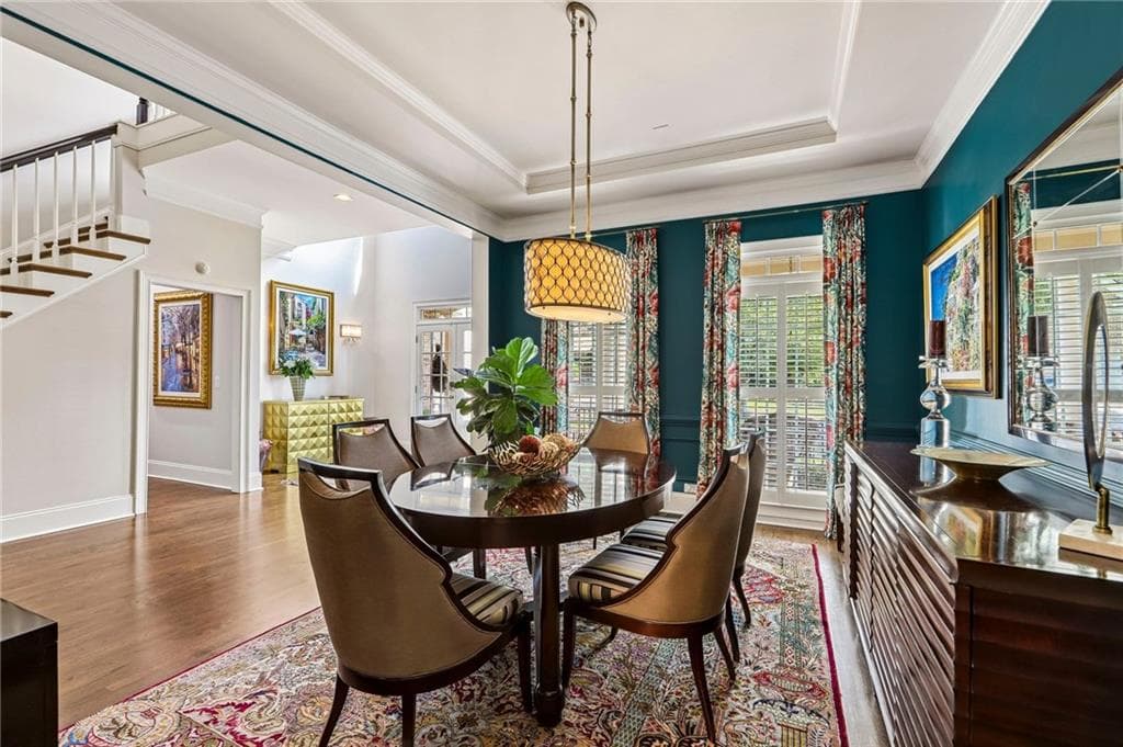 6 bedroom, 5 bathroom, 4,600 sq ft single family residence for sale at 930 Wescott Lane, Atlanta, GA 30319 — photo 6