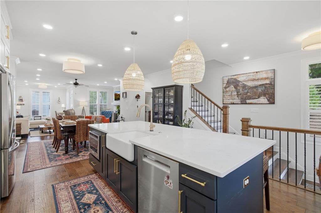 3 bedroom, 4 bathroom, 2,271 sq ft townhouse for sale at 3901 Prairie Field Crossing, Suwanee, GA 30024 — photo 6