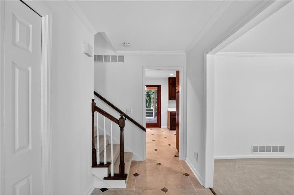 4 bedroom, 3 bathroom, 2,632 sq ft single family residence for rent at 447 Cove Drive, Marietta, GA 30067 for $3,500 a month — photo 2