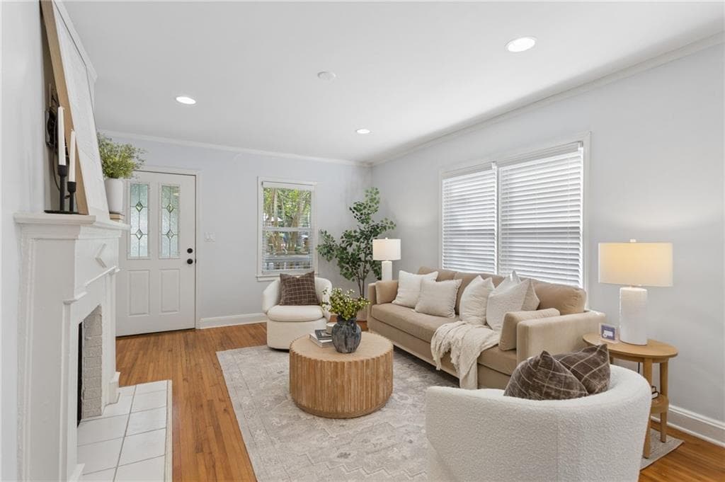 3 bedroom, 2 bathroom, 1,344 sq ft single family residence for sale at 224 Murray Hill Avenue, Atlanta, GA 30317 — photo 6