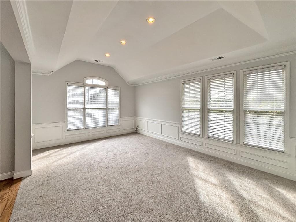 4 bedroom, 3 bathroom, 2,652 sq ft single family residence for rent at 5312 Vinings Lake View, Mableton, GA 30126 for $2,499 a month — photo 4