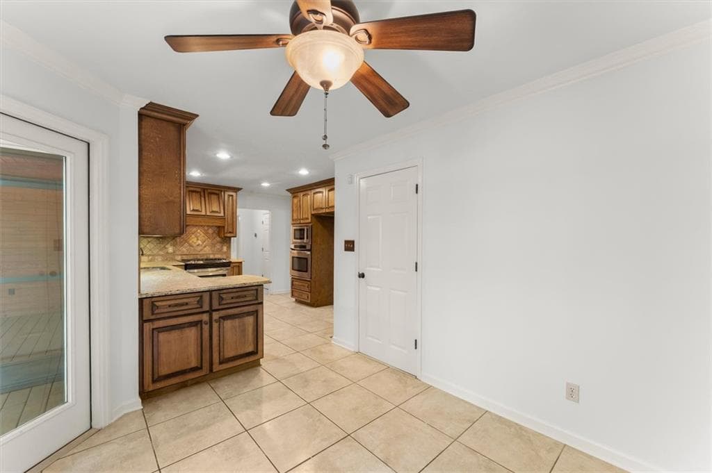 5 bedroom, 4 bathroom, 3,765 sq ft single family residence for sale at 3201 Country Club Court, Kennesaw, GA 30144 — photo 9