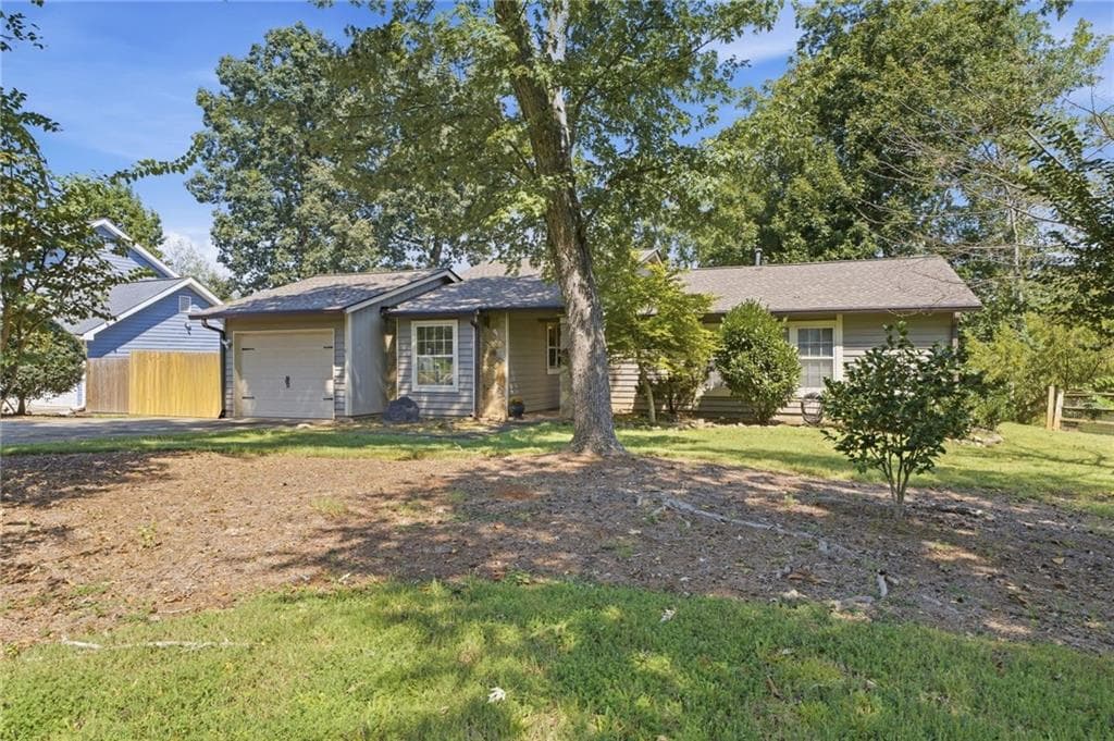 3 bedroom, 2 bathroom, 1,521 sq ft home for sale at 2835 Landington Way, Duluth, GA