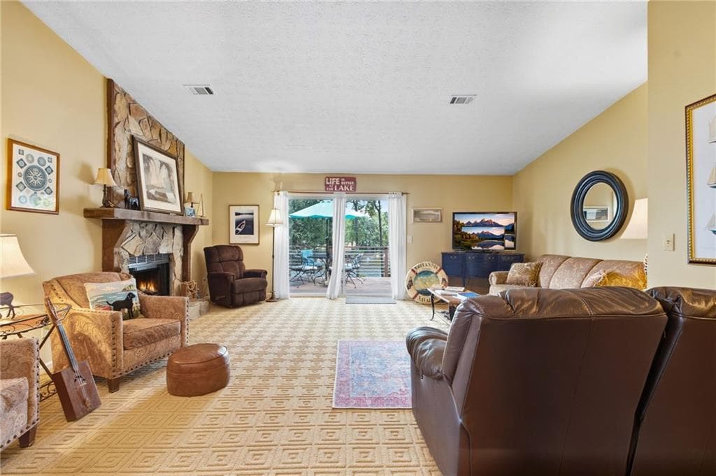 3 bedroom, 2 bathroom, 1,521 sq ft single family residence for sale at 2835 Landington Way, Duluth, GA 30096 — photo 6