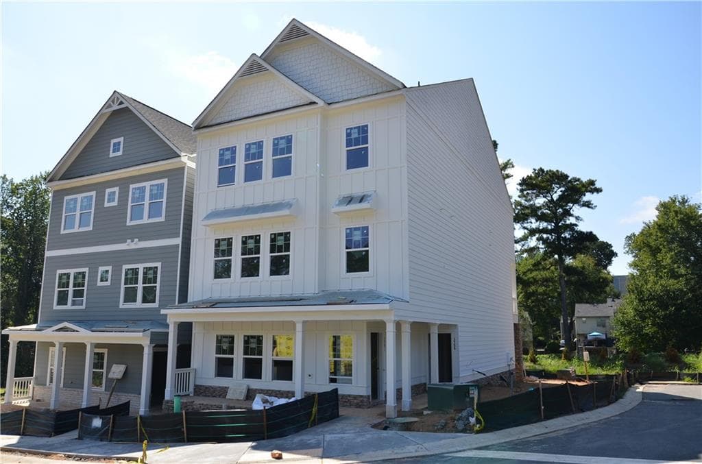 3 bedroom, 3 bathroom, 1,741 sq ft townhouse for sale at 3591 Saddleback Drive, Kennesaw, GA 30144 — photo 2