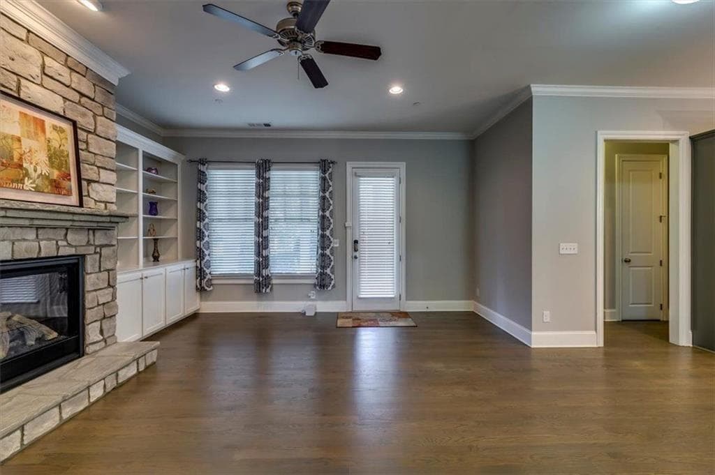 5 bedroom, 5 bathroom, 3,820 sq ft single family residence for sale at 202 Golden Banner Avenue, Marietta, GA 30060 — photo 6