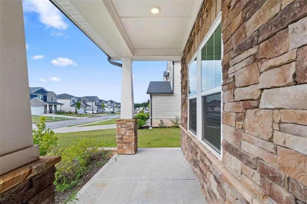 5 bedroom, 3 bathroom, 2,752 sq ft single family residence for rent at 4171 Dean Grove Way, Loganville, GA 30052 for $3,350 a month — photo 9