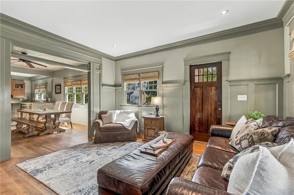 5 bedroom, 3 bathroom, 3,000 sq ft single family residence for sale at 262 Daniel Avenue, Atlanta, GA 30317 — photo 10