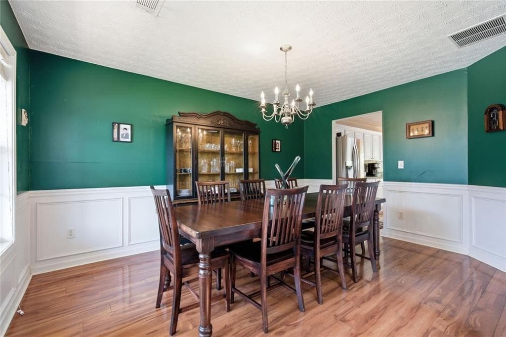 4 bedroom, 3 bathroom, 2,749 sq ft single family residence for sale at 658 Bartow Drive, Dacula, GA 30019 — photo 10