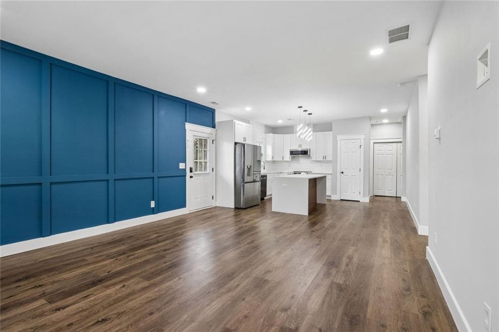 4 bedroom, 2 bathroom, 1,632 sq ft single family residence for sale at 629 Elmwood Street, Canton, GA 30114 — photo 8