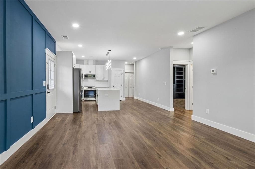 4 bedroom, 2 bathroom, 1,632 sq ft single family residence for sale at 629 Elmwood Street, Canton, GA 30114 — photo 10
