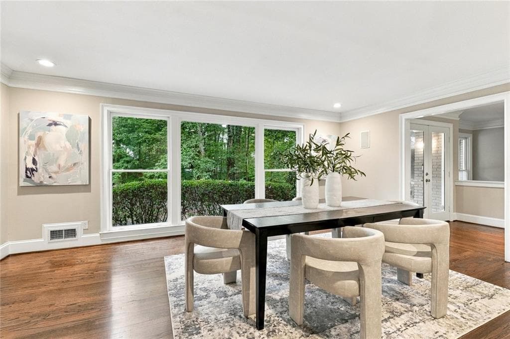 5 bedroom, 5 bathroom, 3,800 sq ft single family residence for sale at 2321 Bohler Road, Atlanta, GA 30327 — photo 7