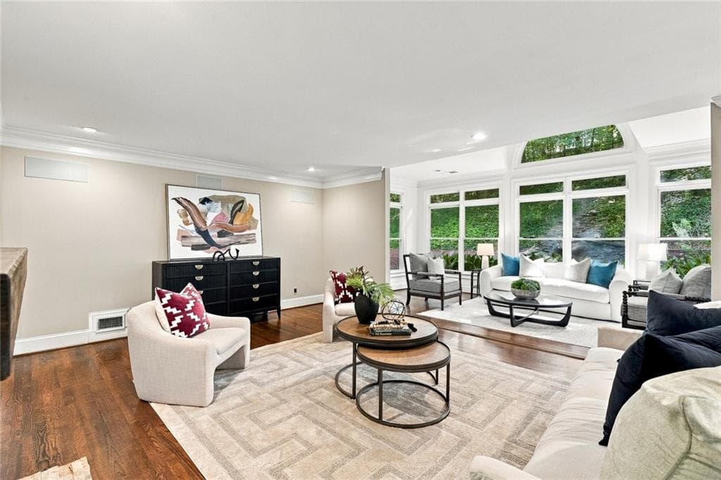 5 bedroom, 5 bathroom, 3,800 sq ft single family residence for sale at 2321 Bohler Road, Atlanta, GA 30327 — photo 4