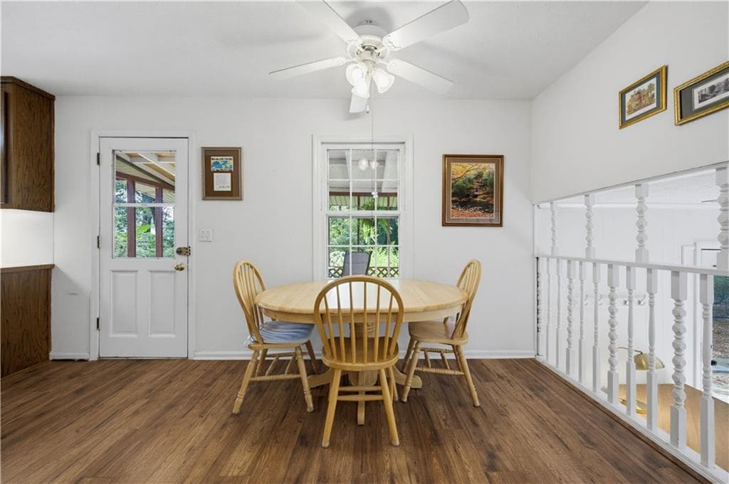 3 bedroom, 2 bathroom, 1,615 sq ft single family residence for sale at 3404 Hill Drive, Duluth, GA 30096 — photo 4