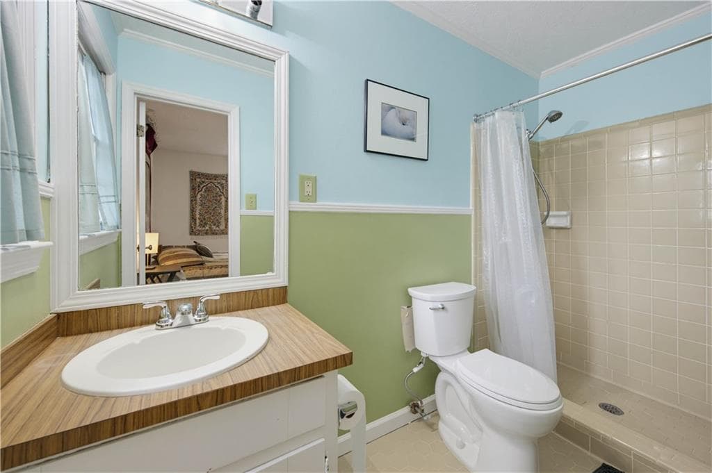 3 bedroom, 2 bathroom, 1,615 sq ft single family residence for sale at 3404 Hill Drive, Duluth, GA 30096 — photo 9