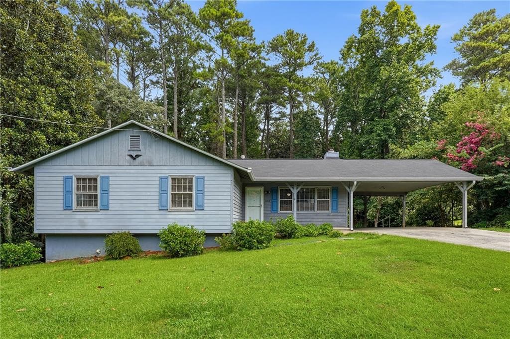 4 bedroom, 2 bathroom, 1,954 sq ft single family residence for sale at 3784 Butterfield Drive, Kennesaw, GA 30152