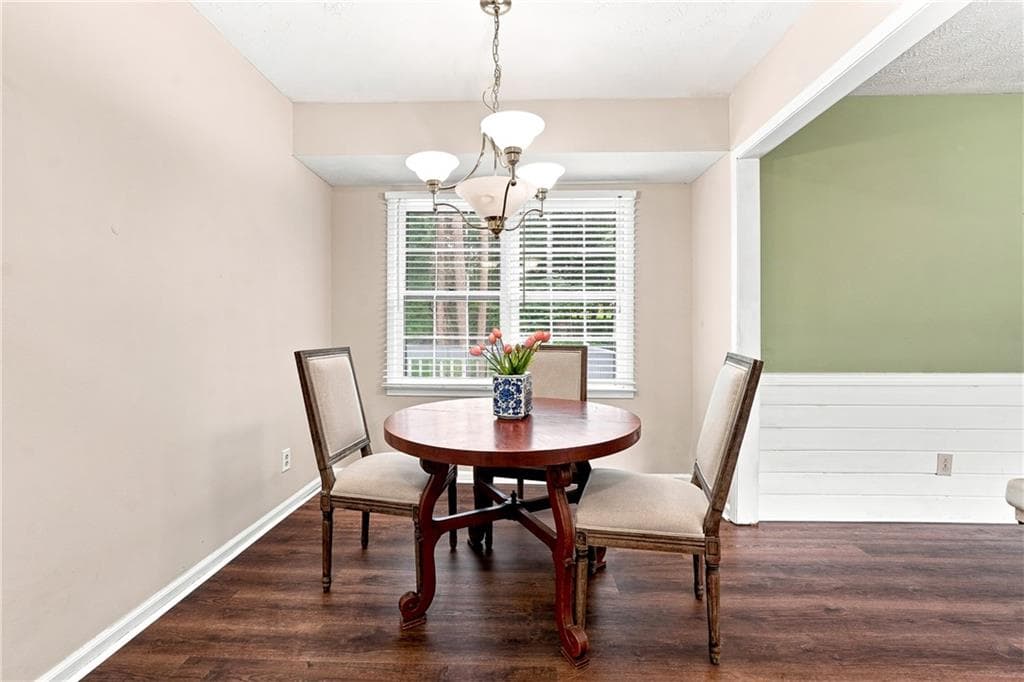 4 bedroom, 2 bathroom, 1,954 sq ft single family residence for sale at 3784 Butterfield Drive, Kennesaw, GA 30152 — photo 6