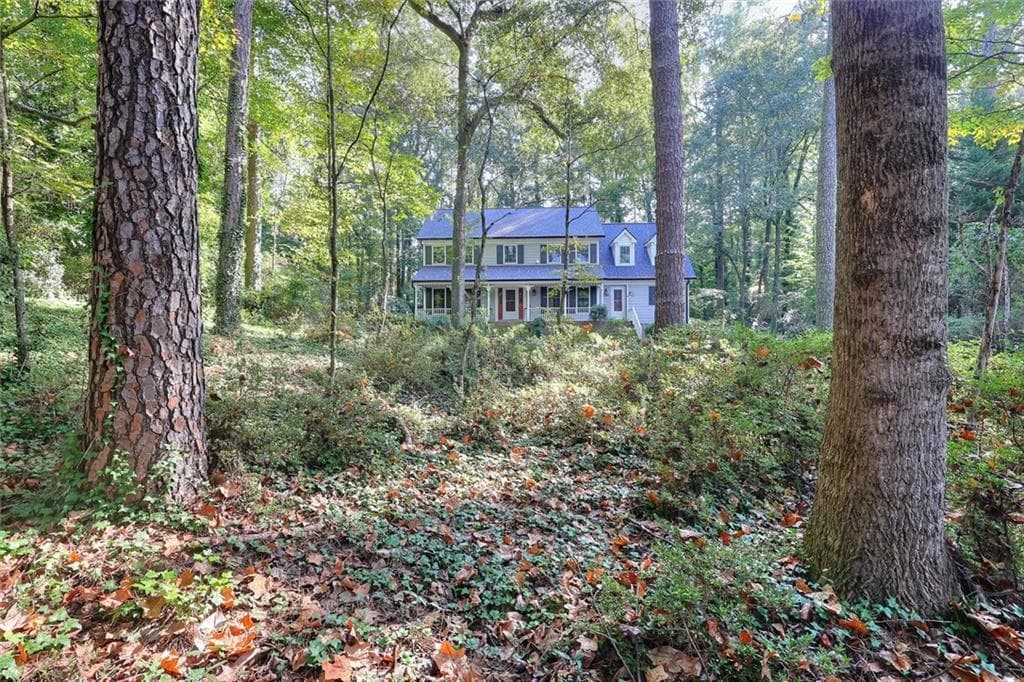 4 bedroom, 3 bathroom, 4,503 sq ft single family residence for sale at 1786 SW Bear Cave, Lilburn, GA 30047 — photo 8