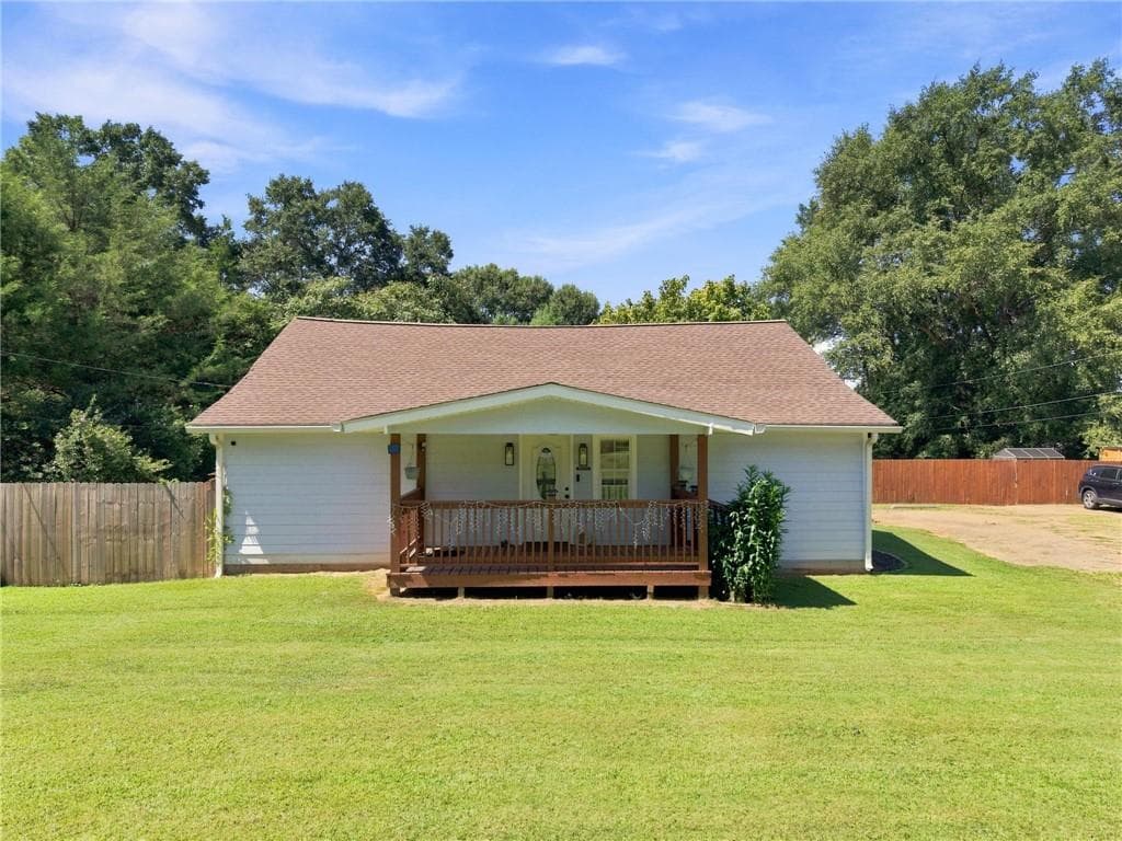 2 bedroom, 2 bathroom, 1,287 sq ft single family residence for sale at 474 Cason Road, Cedartown, GA 30125