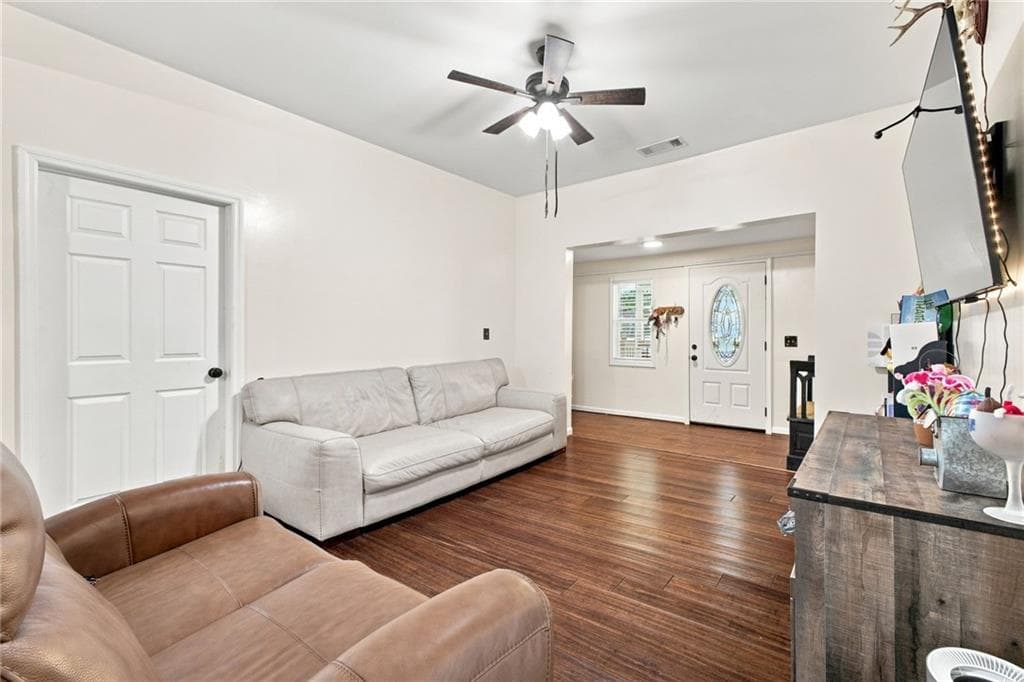 2 bedroom, 2 bathroom, 1,287 sq ft single family residence for sale at 474 Cason Road, Cedartown, GA 30125 — photo 4