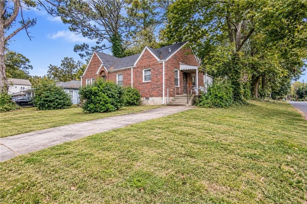 2 bedroom, 1 bathroom, 1,070 sq ft single family residence for sale at 2870 Mcafee Road, Decatur, GA 30032 — photo 8