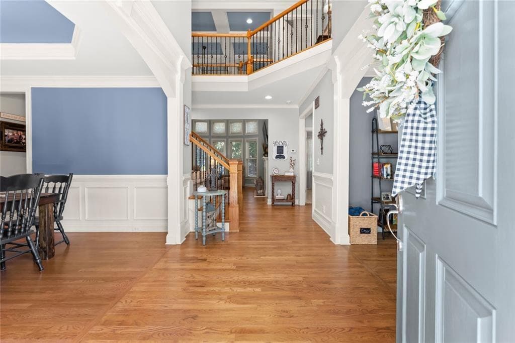 7 bedroom, 5 bathroom, 3,253 sq ft single family residence for sale at 960 Garden Crossing Lane, Cumming, GA 30040 — photo 9