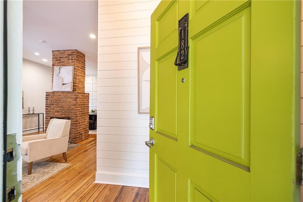 2 bedroom, 2 bathroom, 1,160 sq ft single family residence for sale at 182 Estoria Street, Atlanta, GA 30316 — photo 3