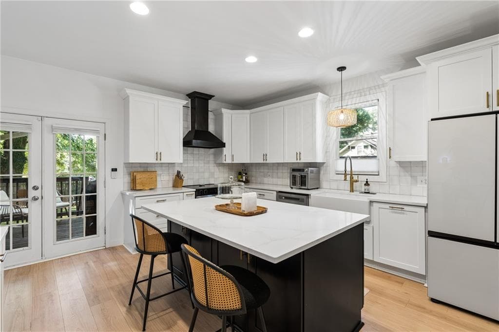 3 bedroom, 2 bathroom, 1,605 sq ft single family residence for sale at 1353 Meridian Street, Atlanta, GA 30317