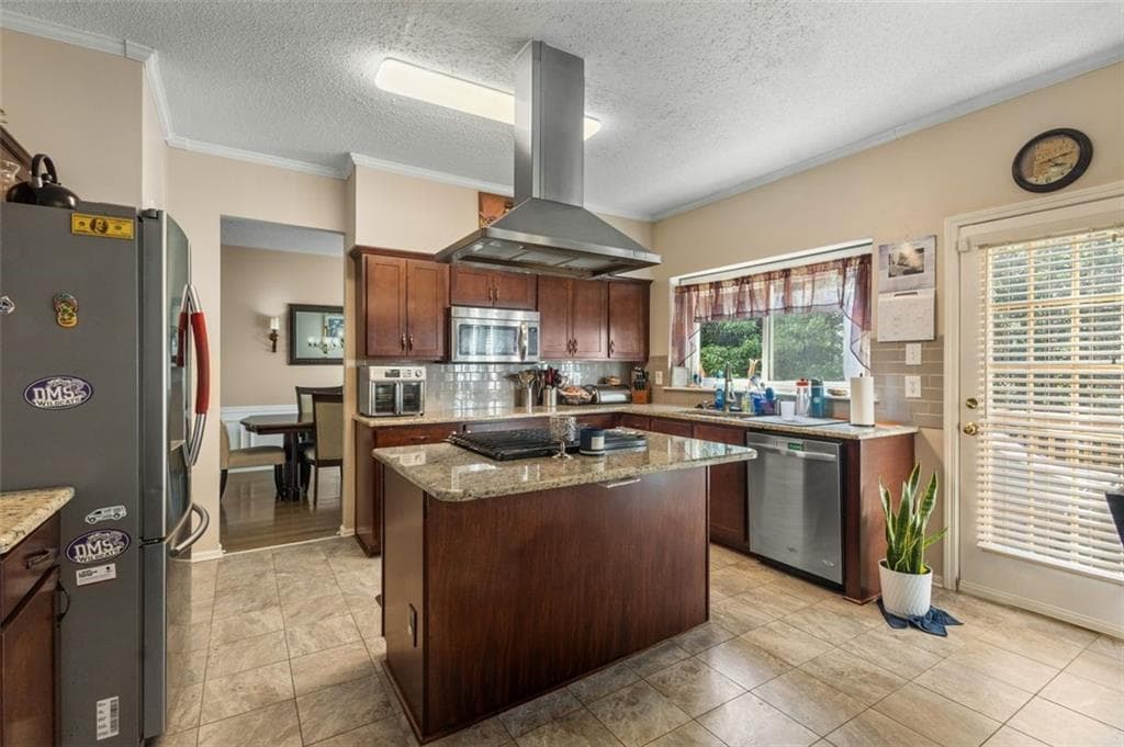 5 bedroom, 4 bathroom, 3,247 sq ft single family residence for sale at 2555 Kingsbrooke Lane, Duluth, GA 30097 — photo 6