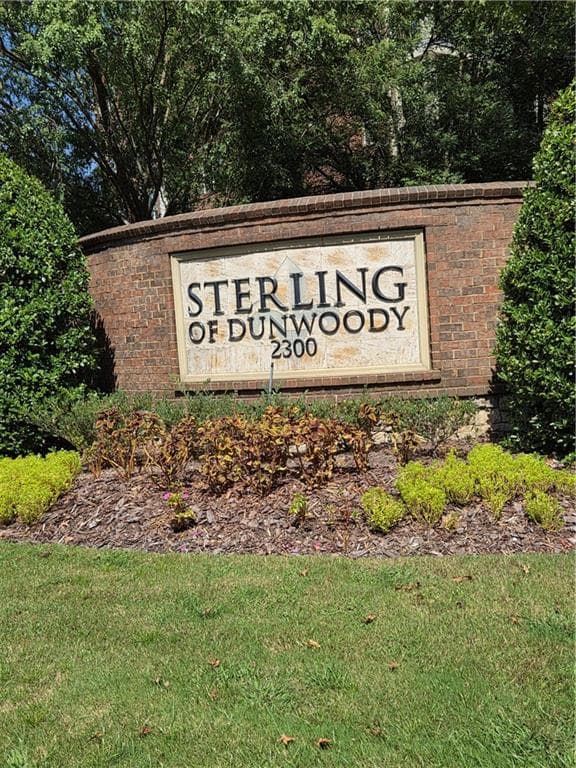 2 bedroom, 2 bathroom, 1,433 sq ft condominium for sale at 2300 Peachford Road 4409, Dunwoody, GA 30338